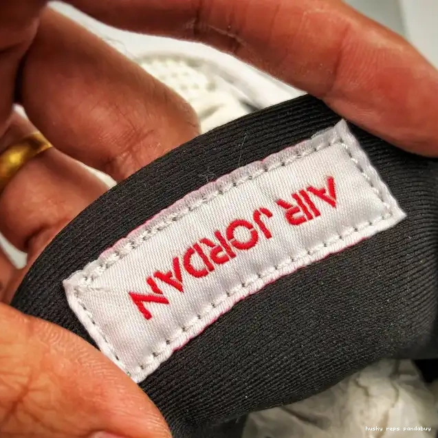 Rep Husky (nike) 840606-192 OG Air 4 Jordan Cement White 0518